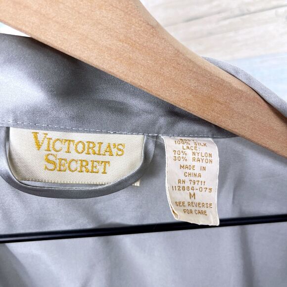 Victorias Secret Vintage Silk Robe Gray Lace Trim Gold Label Womens Medium - Picture 6 of 6